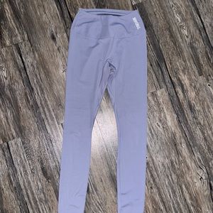 Lilac, gym, shark leggings